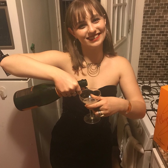 Meet your Posher, Samantha - Picture 4 of 8